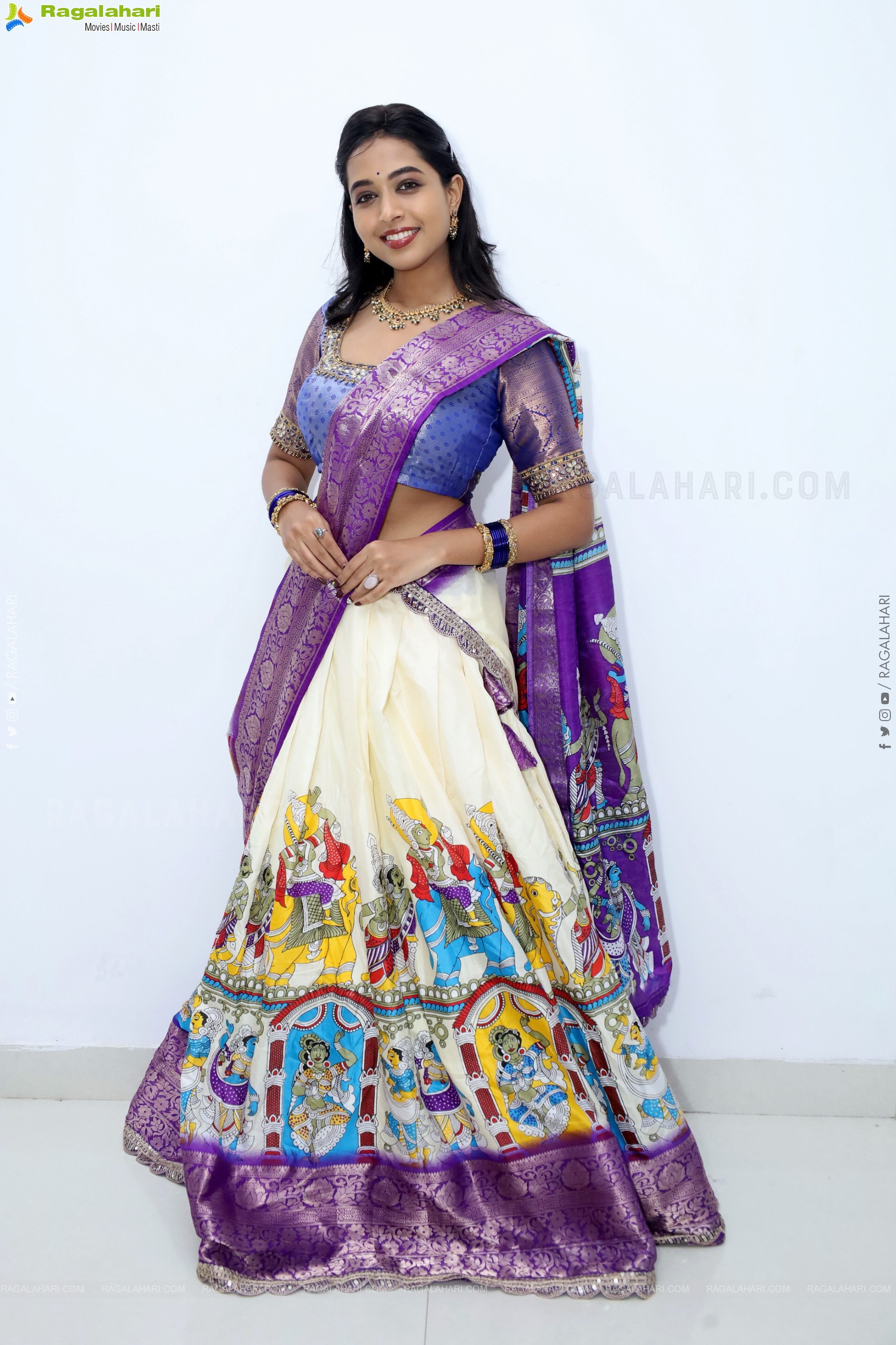 Krithika Latest stills in Half Saree, HD Gallery