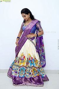 Krithika stills in Traditional Half Saree, HD Photo Gallery