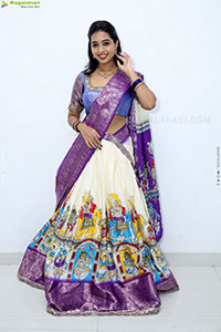 Krithika stills in Traditional Half Saree, HD Photo Gallery