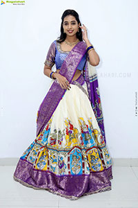 Krithika stills in Traditional Half Saree, HD Photo Gallery