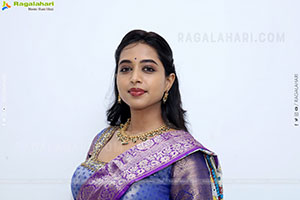 Krithika stills in Traditional Half Saree, HD Photo Gallery