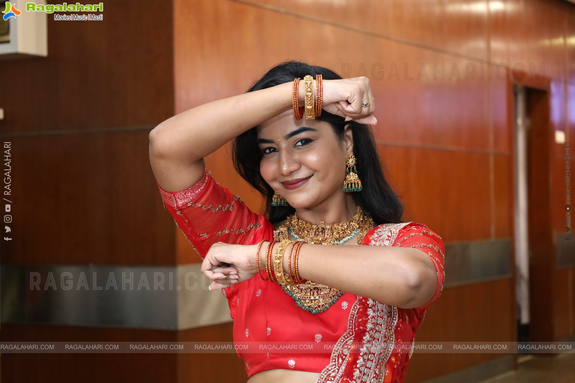 Madhuri Rathod Poses with Designer Jewellery, HD Gallery