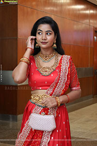 Madhuri Rathod Poses with Designer Jewellery, HD Gallery