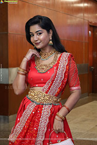 Madhuri Rathod Poses with Designer Jewellery, HD Gallery