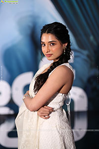 Manisha Kandkur at Brat Movie Song Launch, HD Gallery