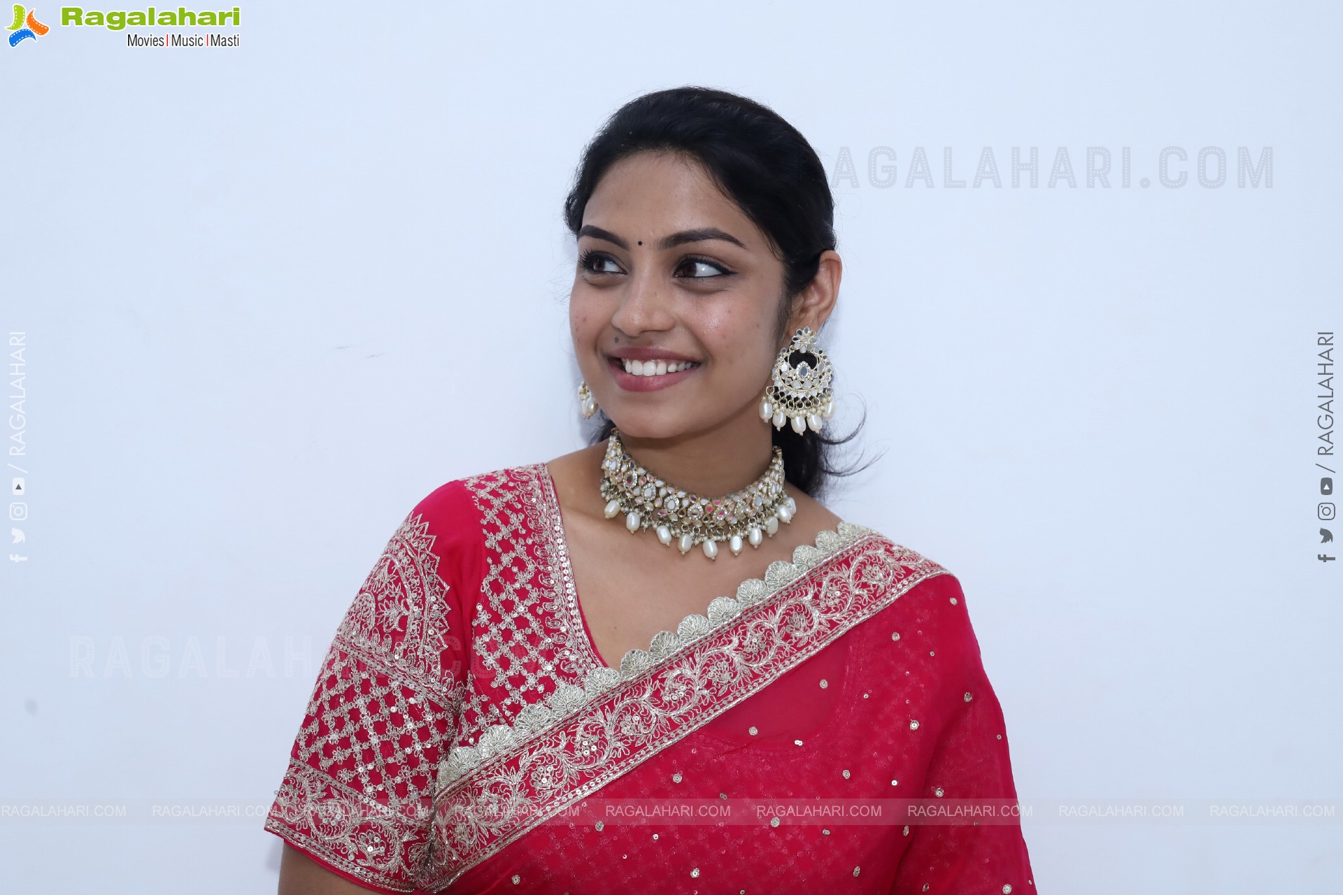Mounika Ghanta in Red Saree, HD Photo Gallery