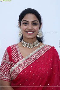 Mounika Ghanta in Red Saree, HD Photo Gallery