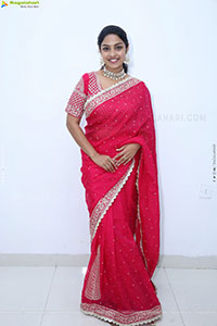 Mounika Ghanta in Red Saree, HD Photo Gallery