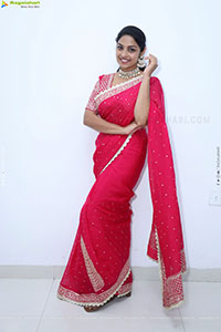Mounika Ghanta in Red Saree, HD Photo Gallery