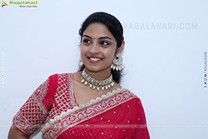 Mounika Ghanta in Red Saree, HD Photo Gallery