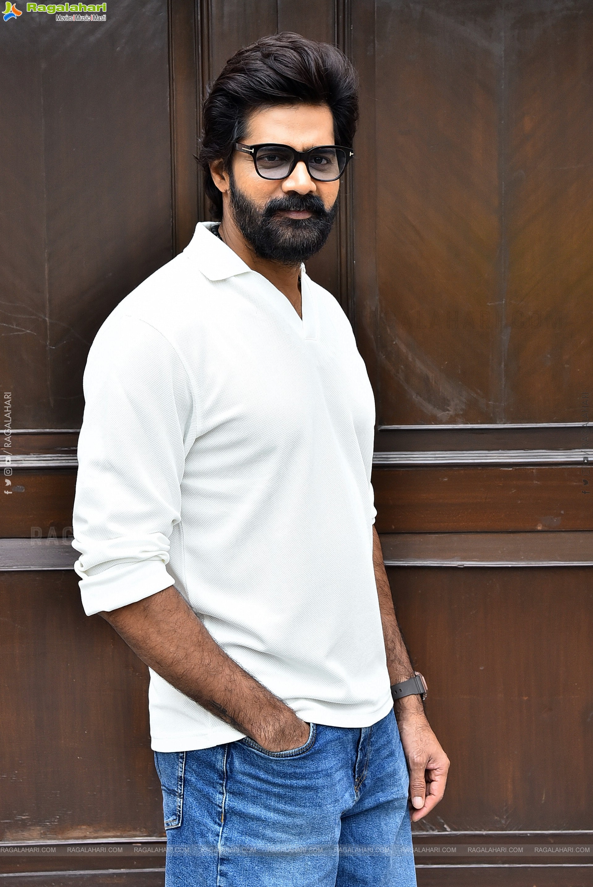Naveen Chandra at Showtime Interview, HD Gallery