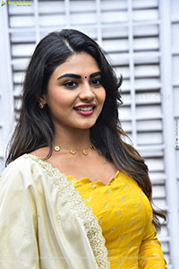 Nayan Sarika at Pink Elephant Pictures Production No2 Launch