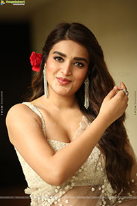 Nidhhi Agerwal at Hari Hara Veera Mallu Press Meet
