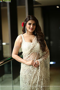 Nidhhi Agerwal at Hari Hara Veera Mallu Press Meet