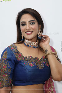 Nirupama at Hilife Brides Grand Date Announcement Event