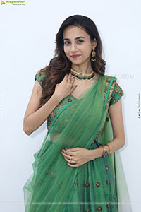 Nishat Shaik at Hi-life Brides Grand Date Announcement Event