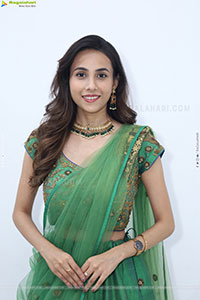 Nishat Shaik at Hi-life Brides Grand Date Announcement Event