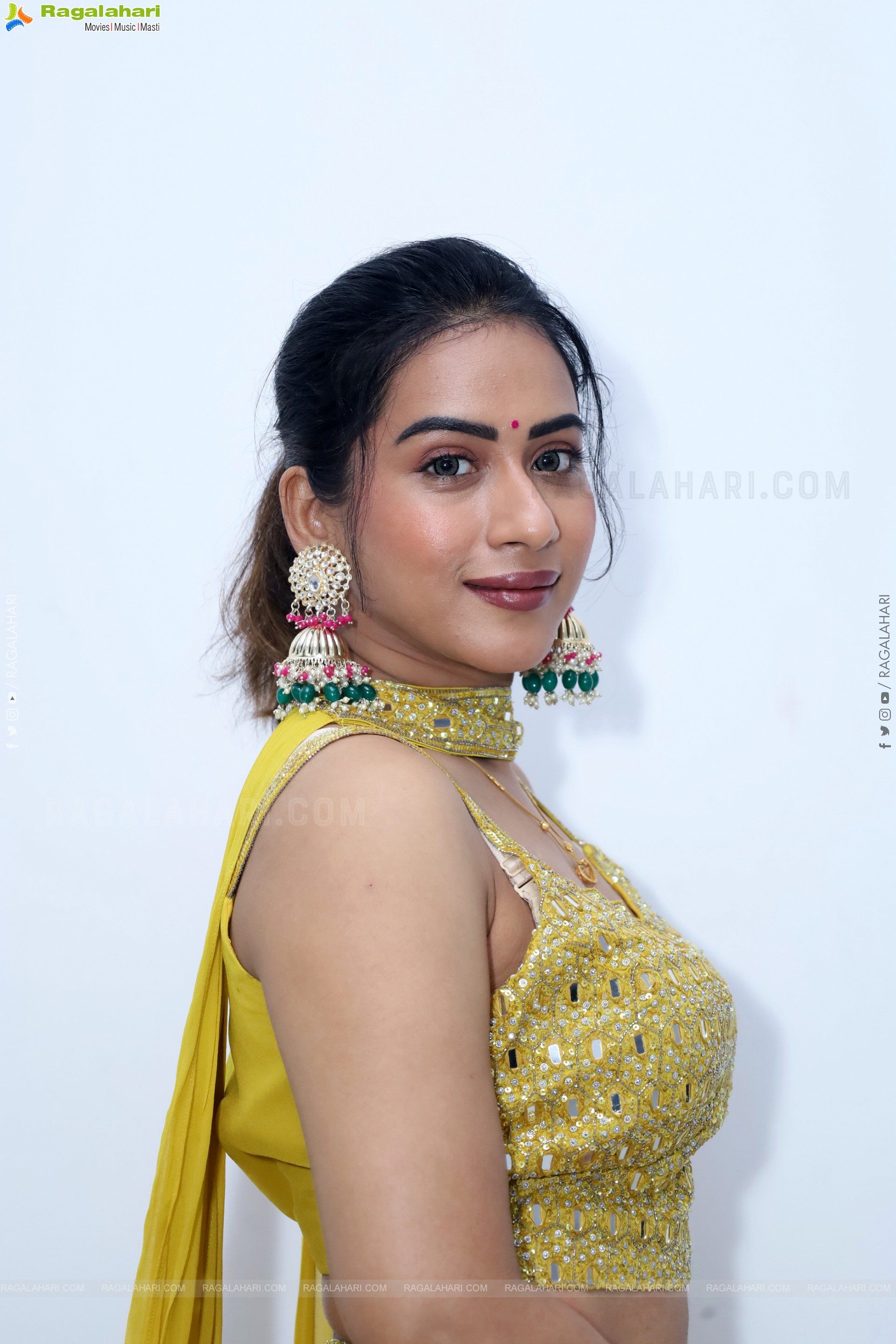 Preeti Sundar in Green Designer Dress, HD Gallery