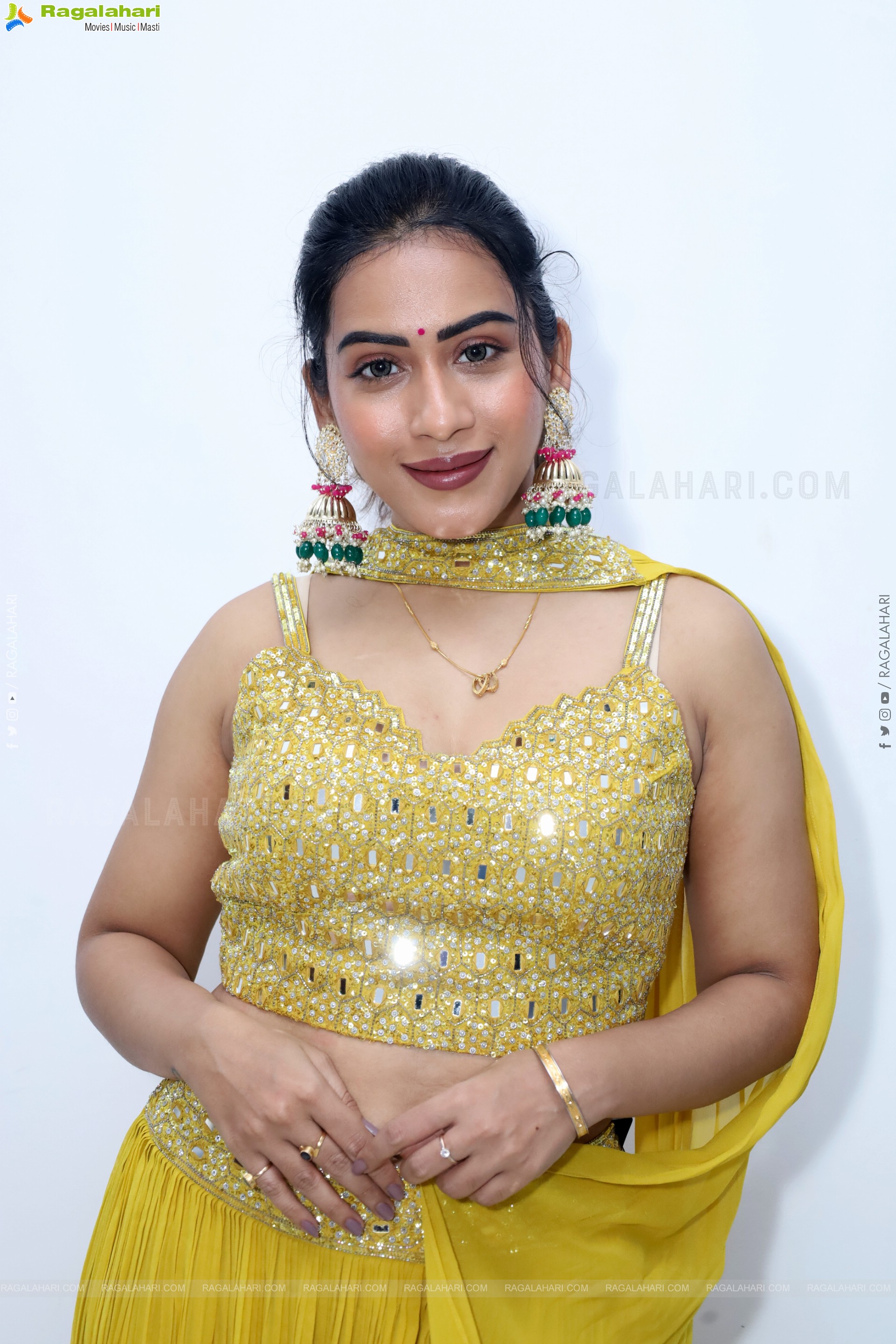 Preeti Sundar in Green Designer Dress, HD Gallery
