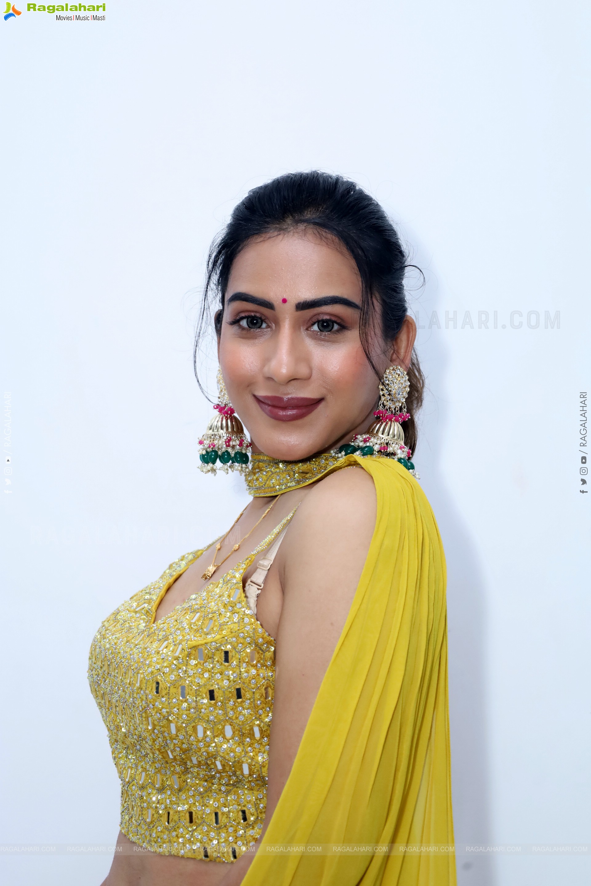Preeti Sundar in Green Designer Dress, HD Gallery