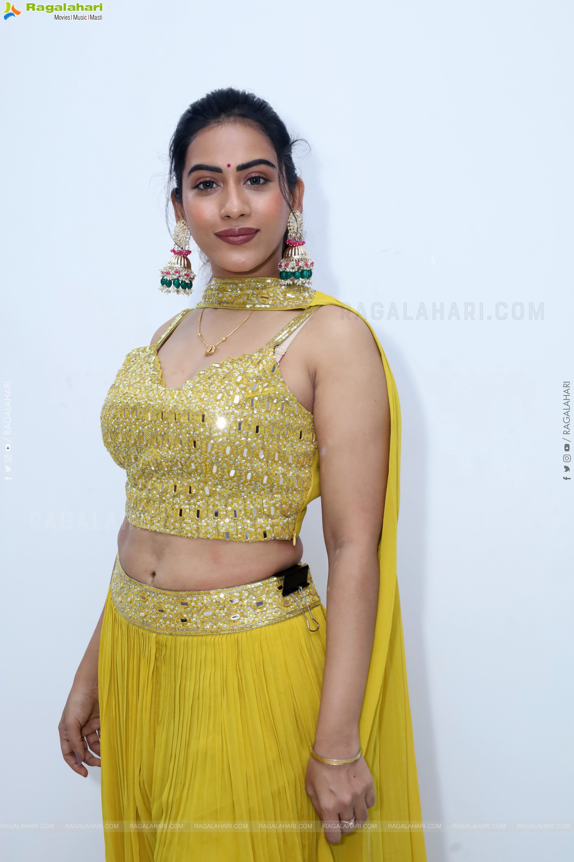 Preeti Sundar in Green Designer Dress, HD Gallery