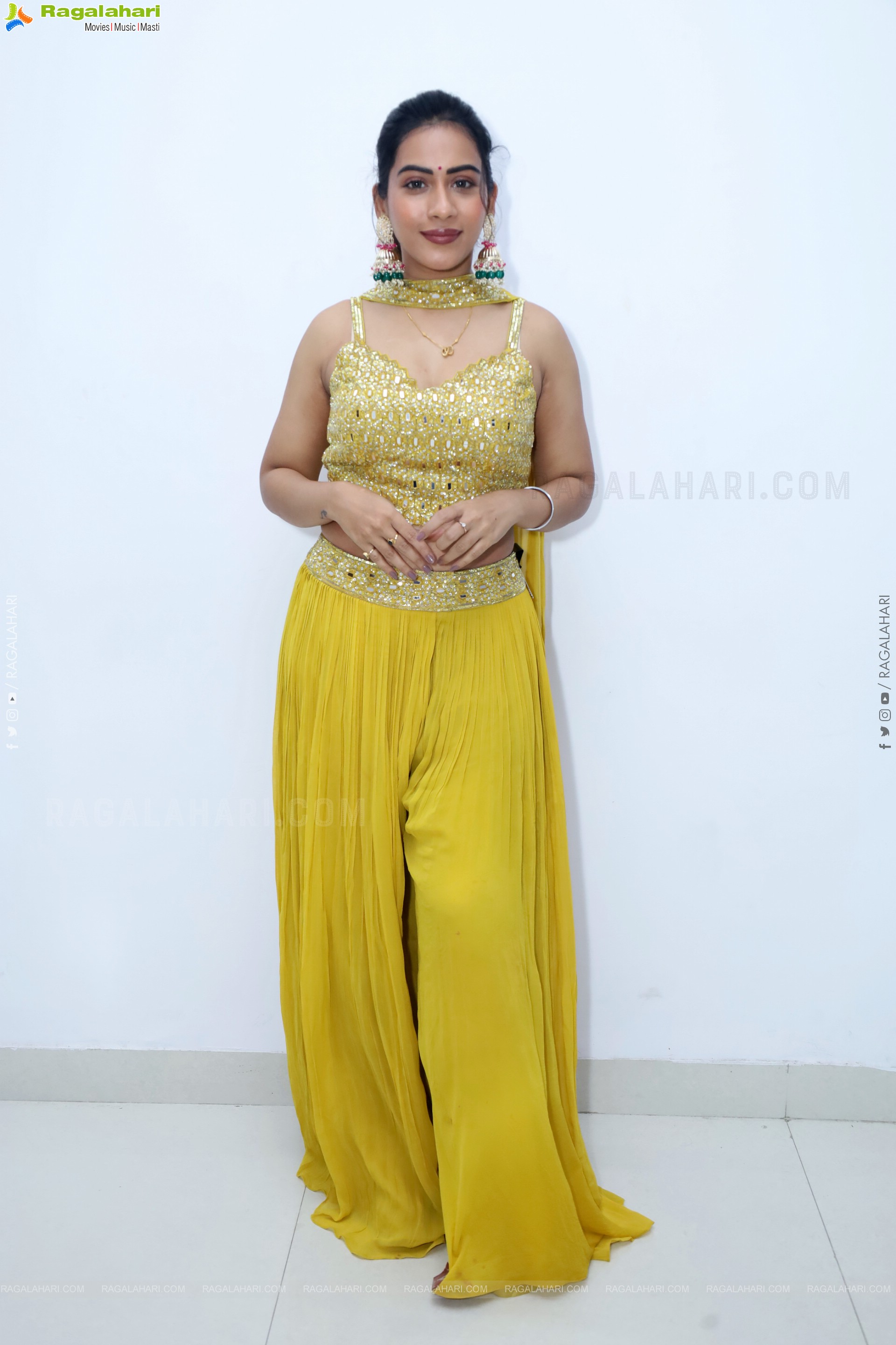 Preeti Sundar in Green Designer Dress, HD Gallery