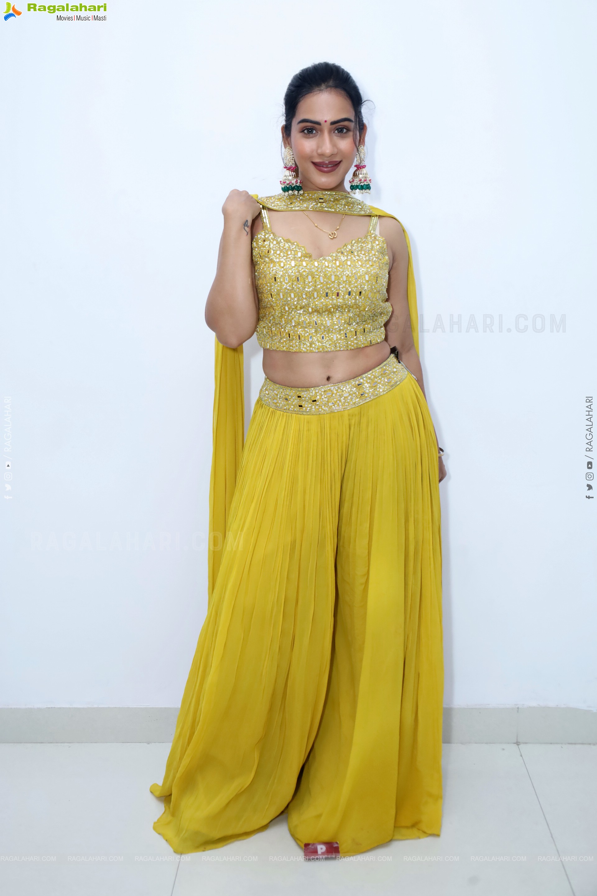 Preeti Sundar in Green Designer Dress, HD Gallery