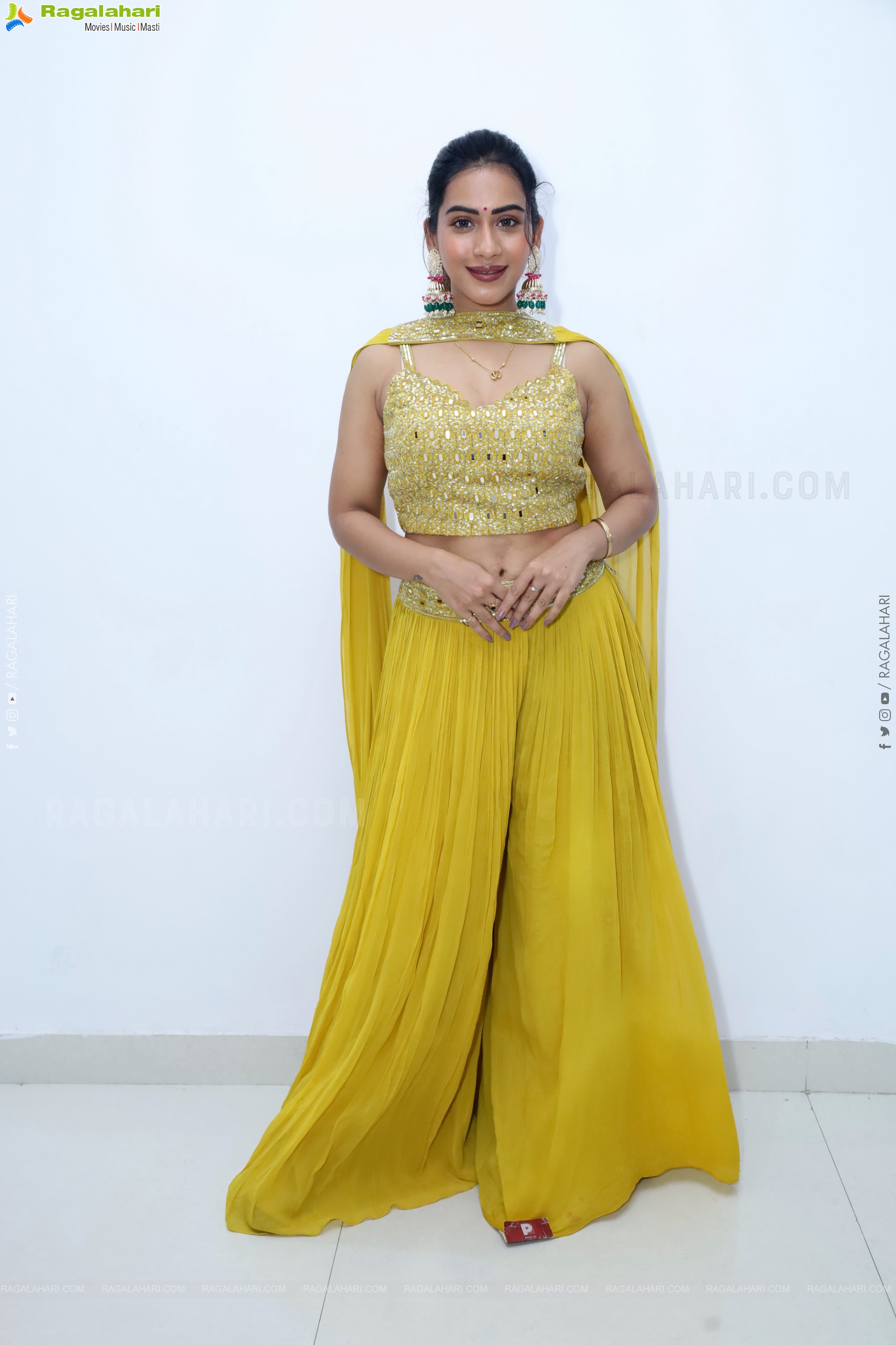 Preeti Sundar in Green Designer Dress, HD Gallery