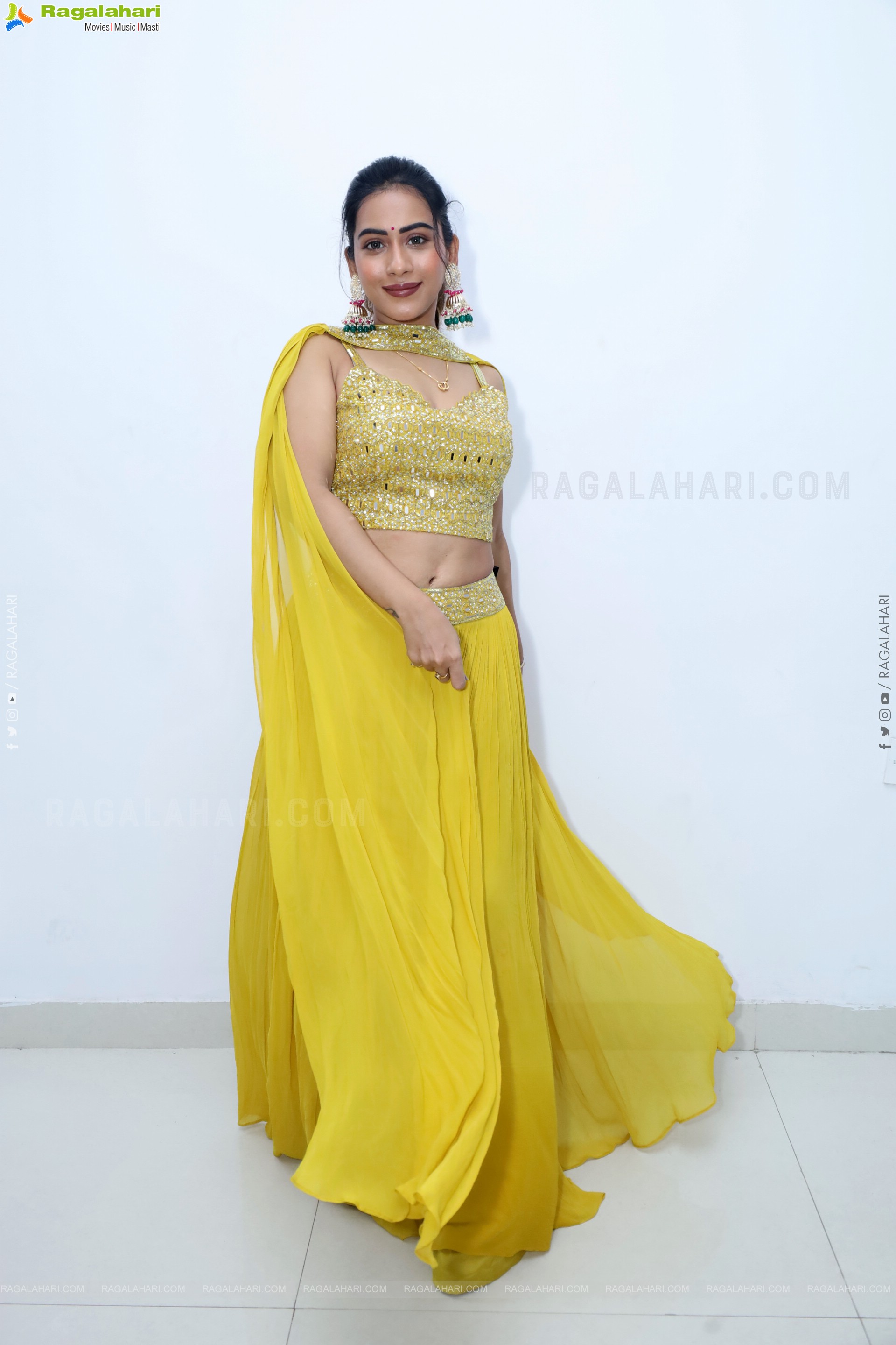 Preeti Sundar in Green Designer Dress, HD Gallery