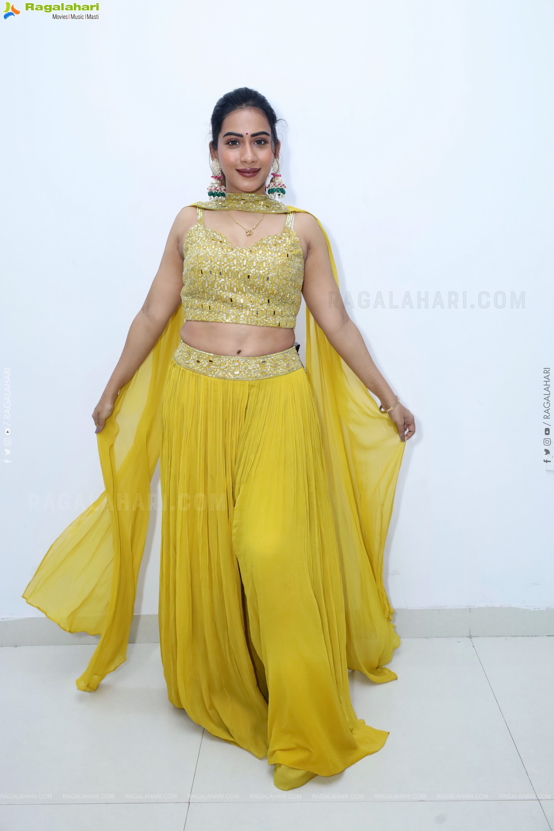 Preeti Sundar in Green Designer Dress, HD Gallery
