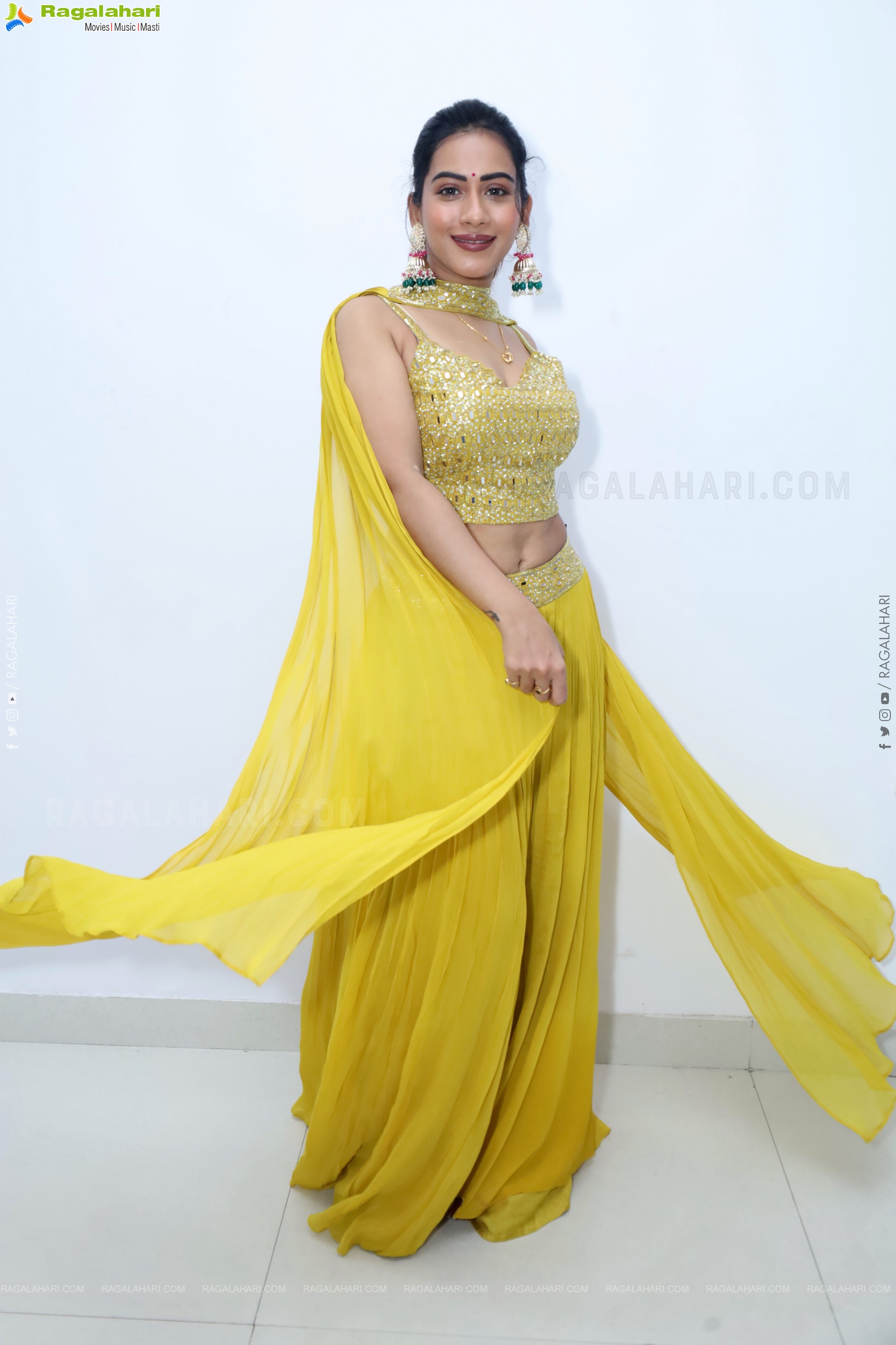 Preeti Sundar in Green Designer Dress, HD Gallery