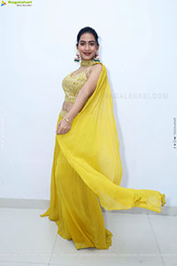 Preeti Sundar in Green Designer Dress, HD Gallery