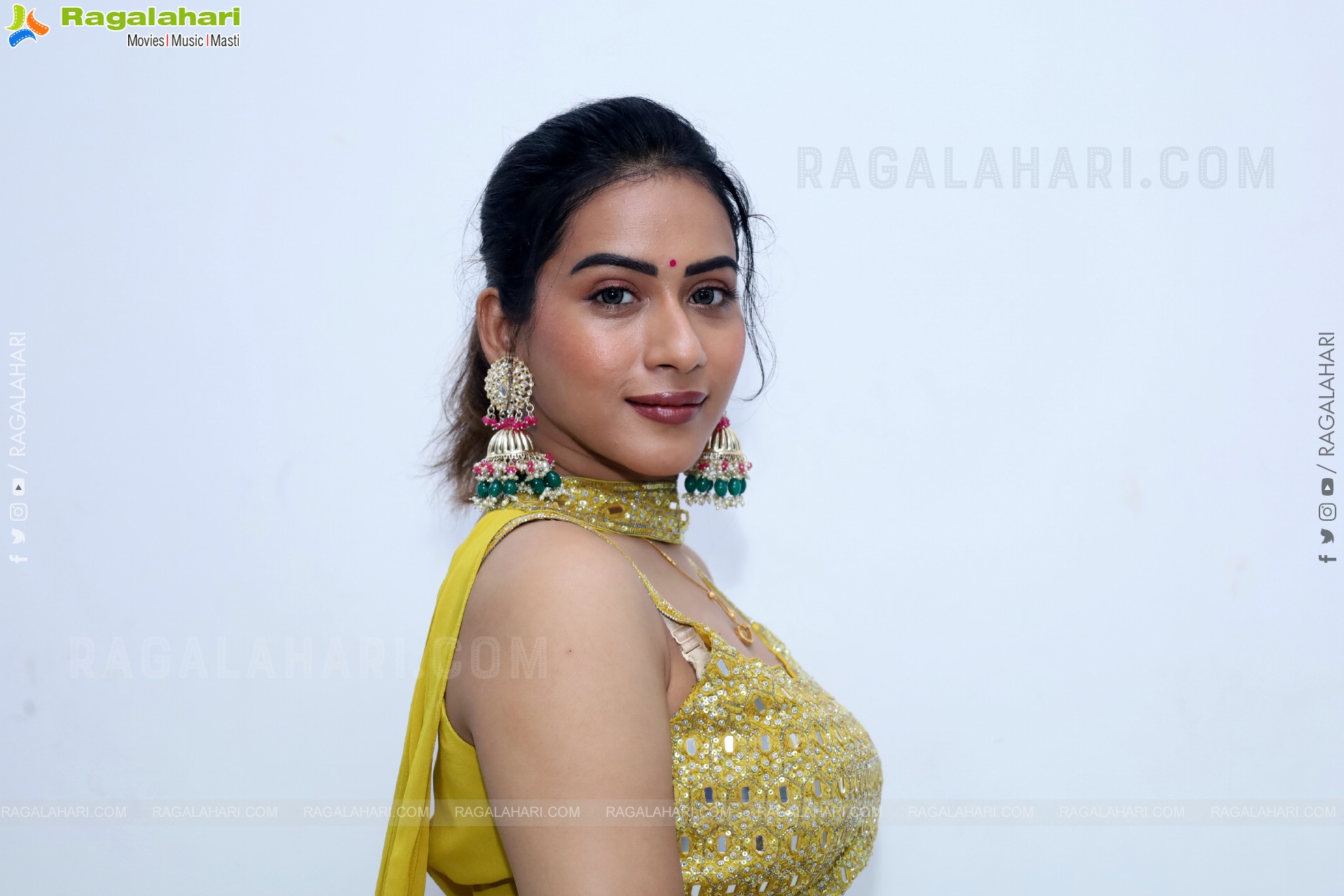Preeti Sundar in Green Designer Dress, HD Gallery