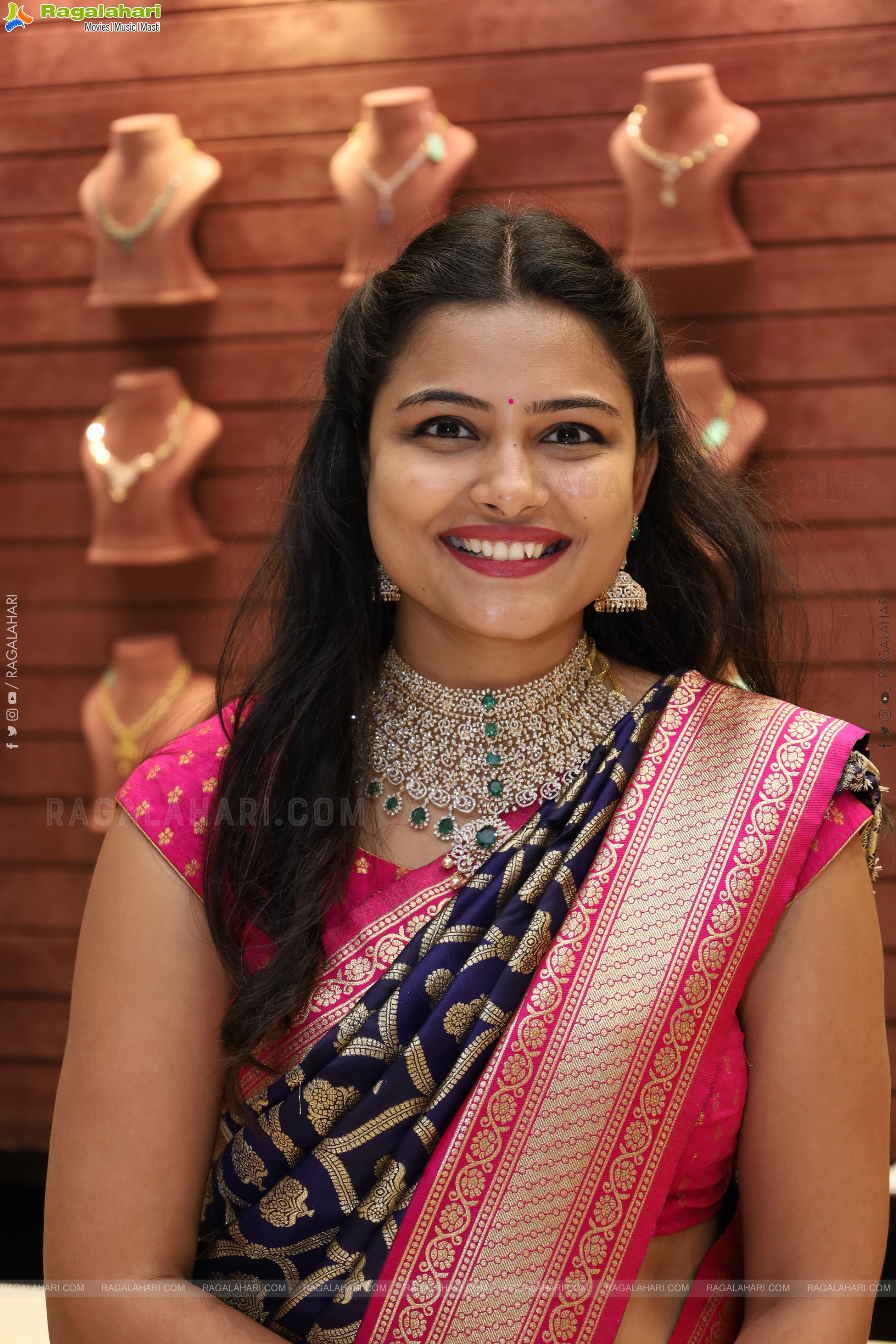Priya Inturu poses with Traditional Jewellery, HD Gallery