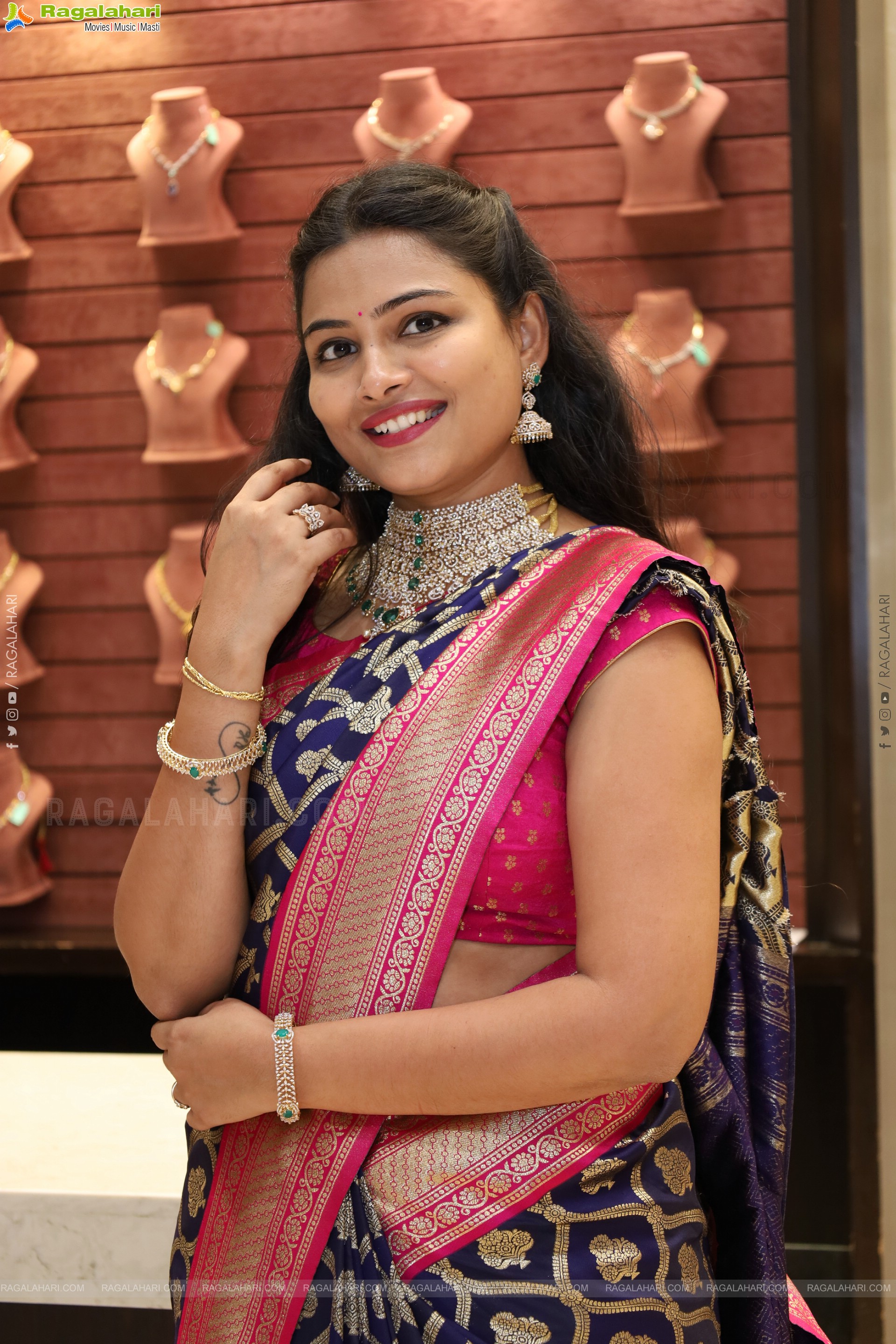 Priya Inturu poses with Traditional Jewellery, HD Gallery