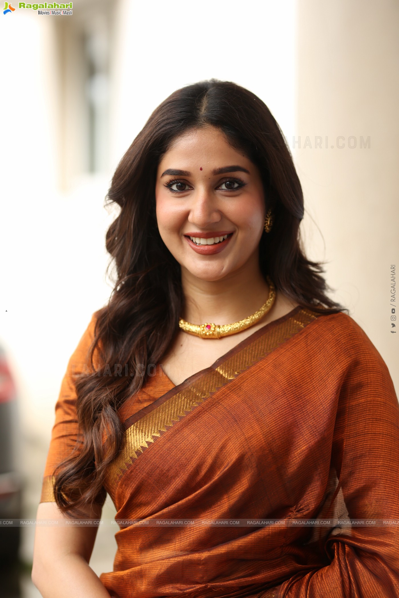Rabiya Khatoon at Meghalu Cheppina Prema Katha Trailer Launch, HD Gallery