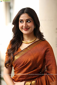 Rabiya at Meghalu Cheppina Prema Katha Trailer Launch