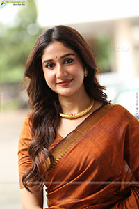 Rabiya at Meghalu Cheppina Prema Katha Trailer Launch