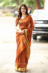 Rabiya at Meghalu Cheppina Prema Katha Trailer Launch