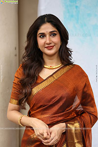 Rabiya at Meghalu Cheppina Prema Katha Trailer Launch