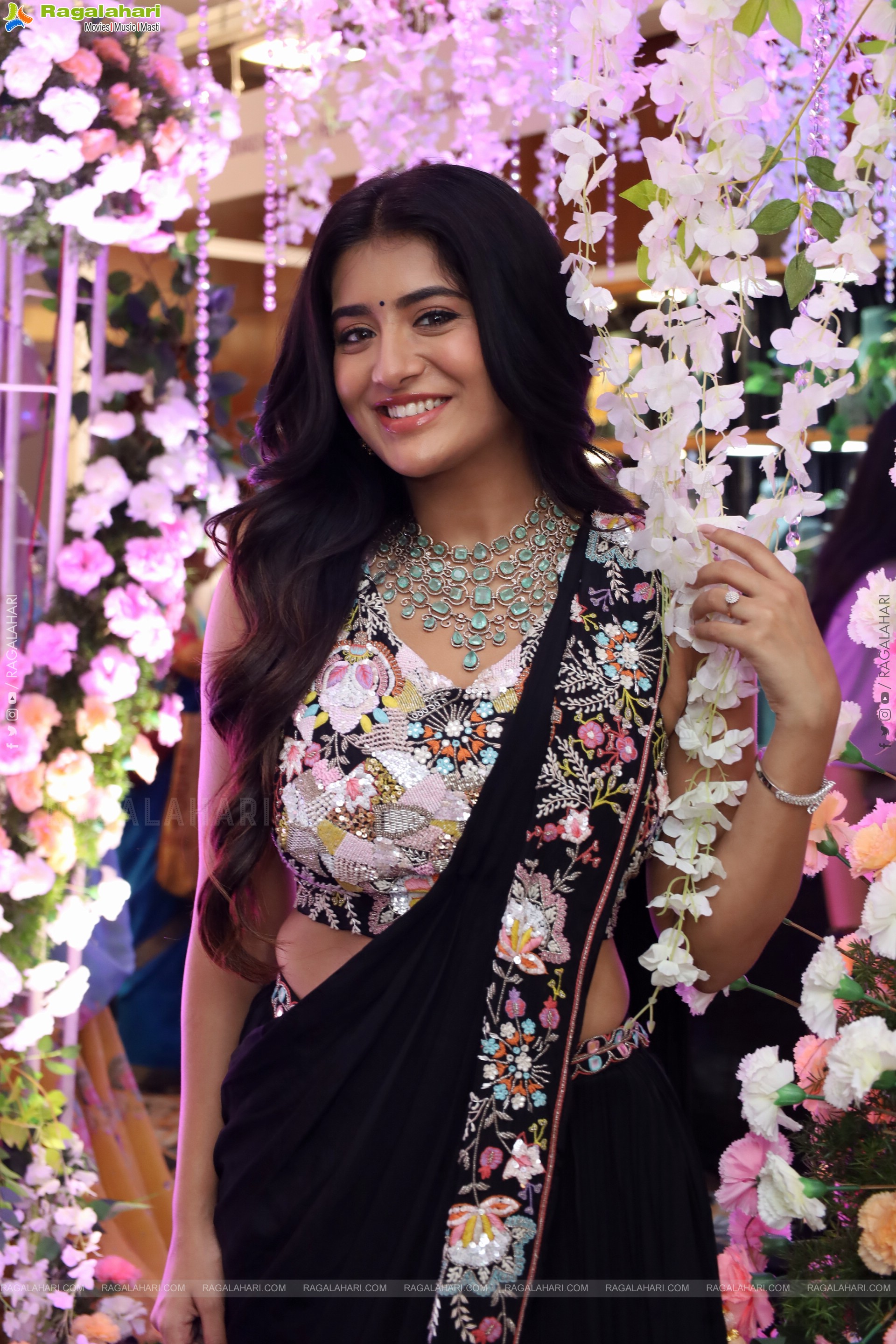 Rashi Singh at Hi Life Exhibition Grand Launch, HD Gallery
