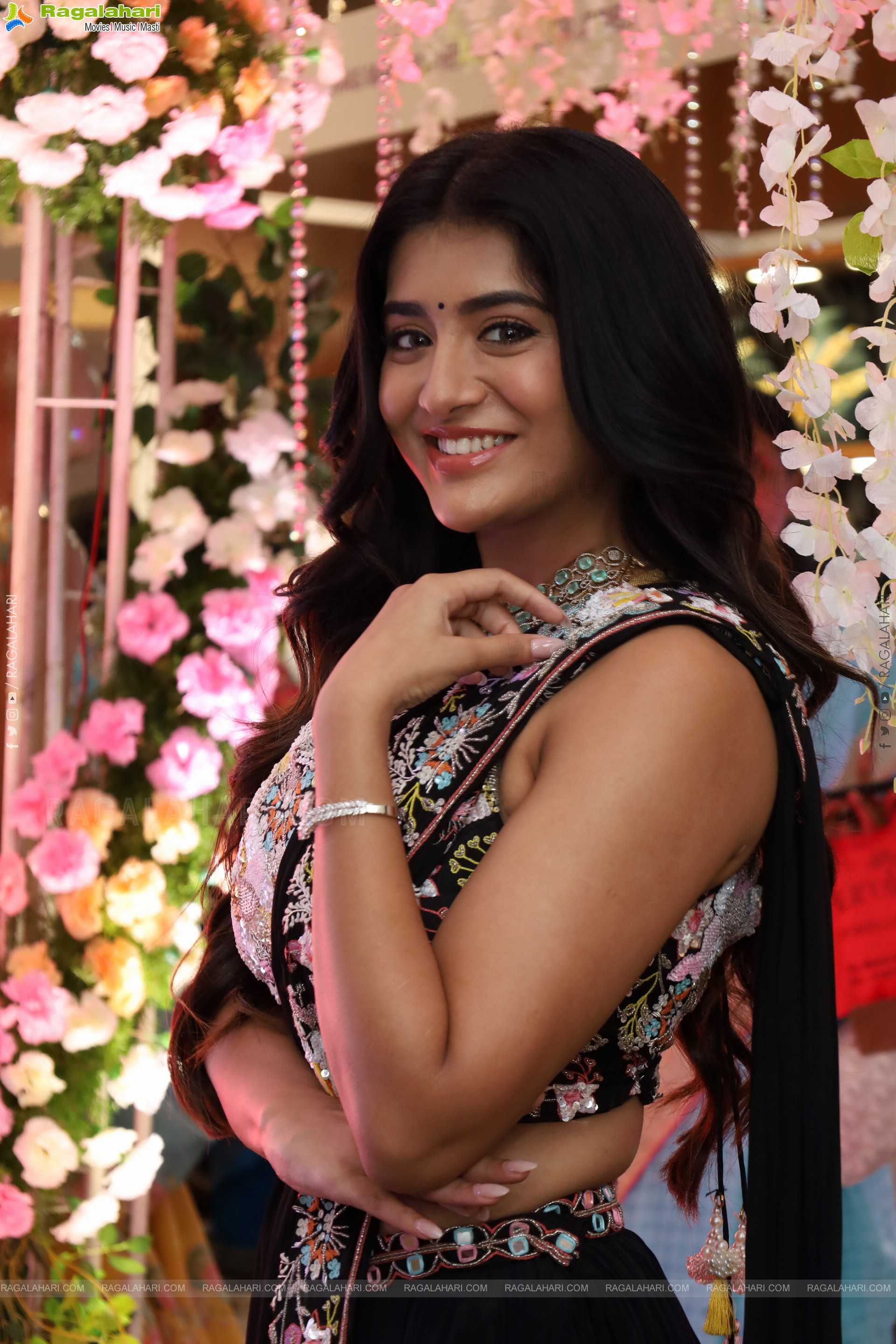 Rashi Singh at Hi Life Exhibition Grand Launch, HD Gallery