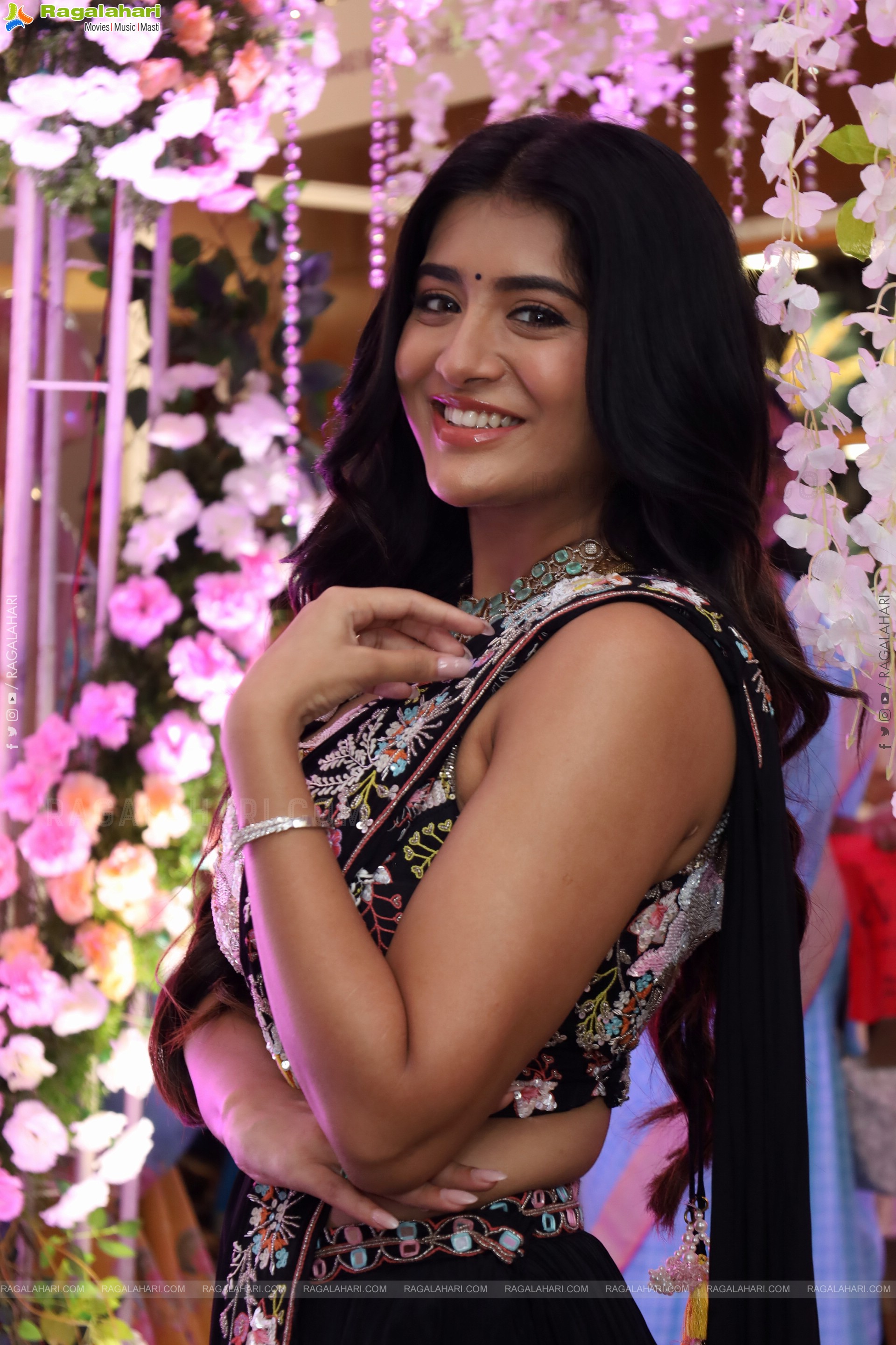 Rashi Singh at Hi Life Exhibition Grand Launch, HD Gallery