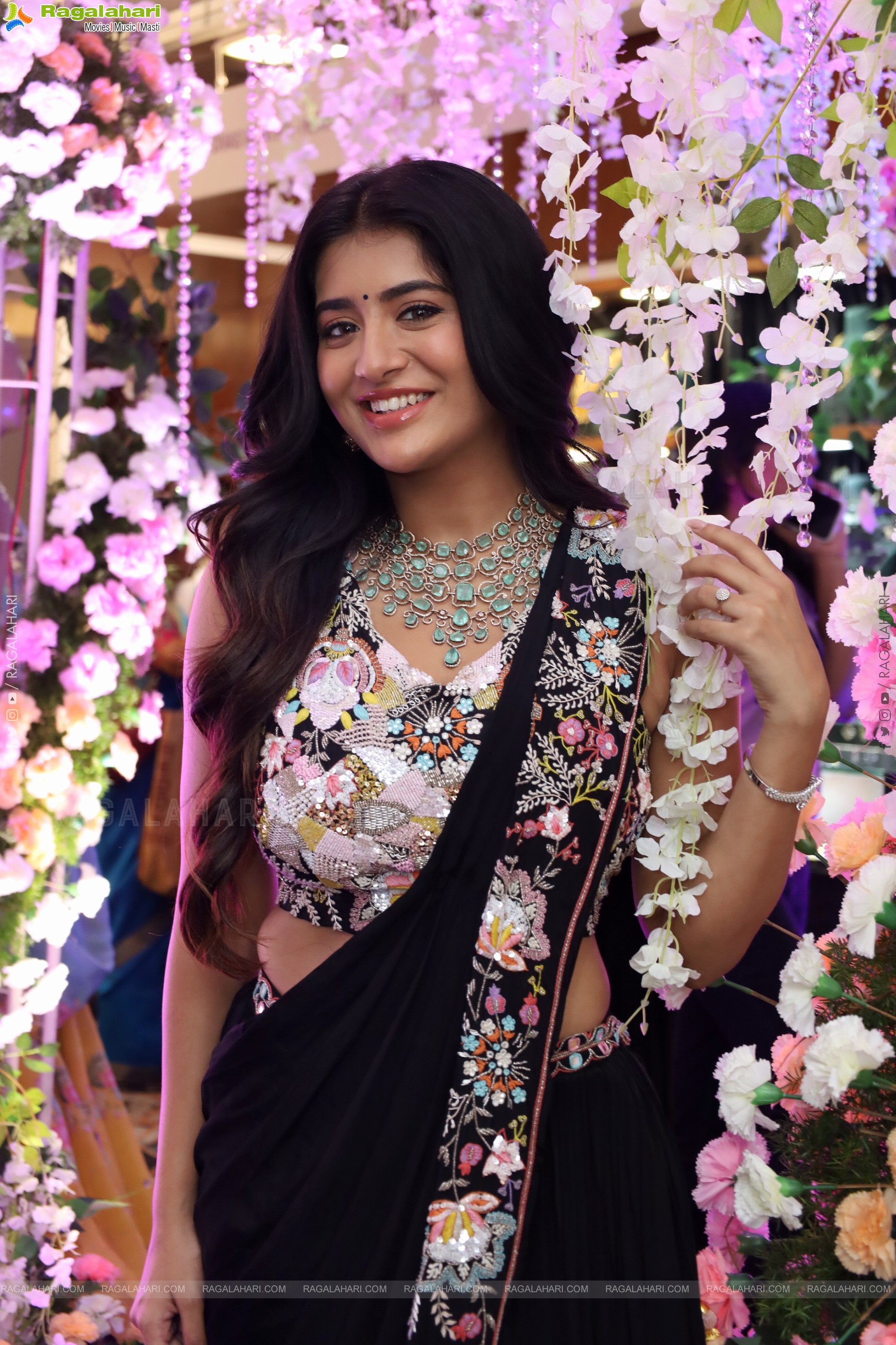 Rashi Singh at Hi Life Exhibition Grand Launch, HD Gallery