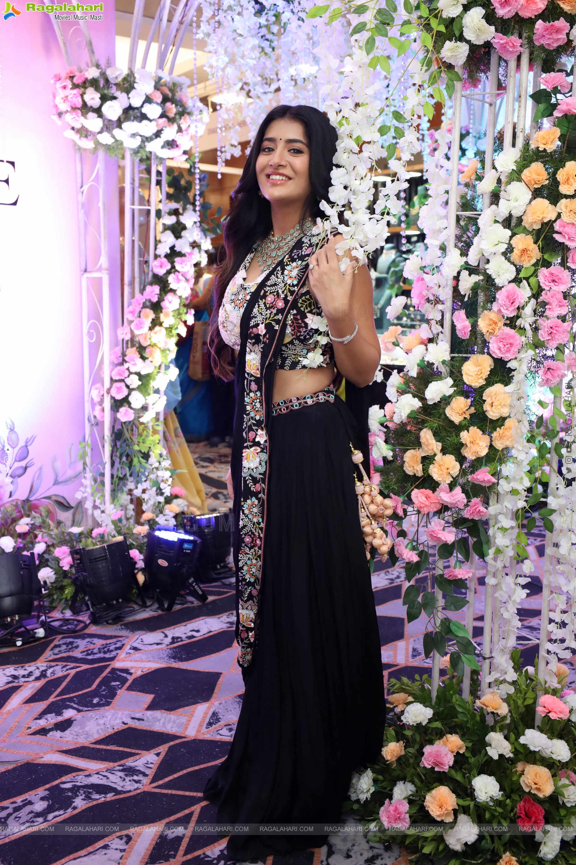 Rashi Singh at Hi Life Exhibition Grand Launch, HD Gallery