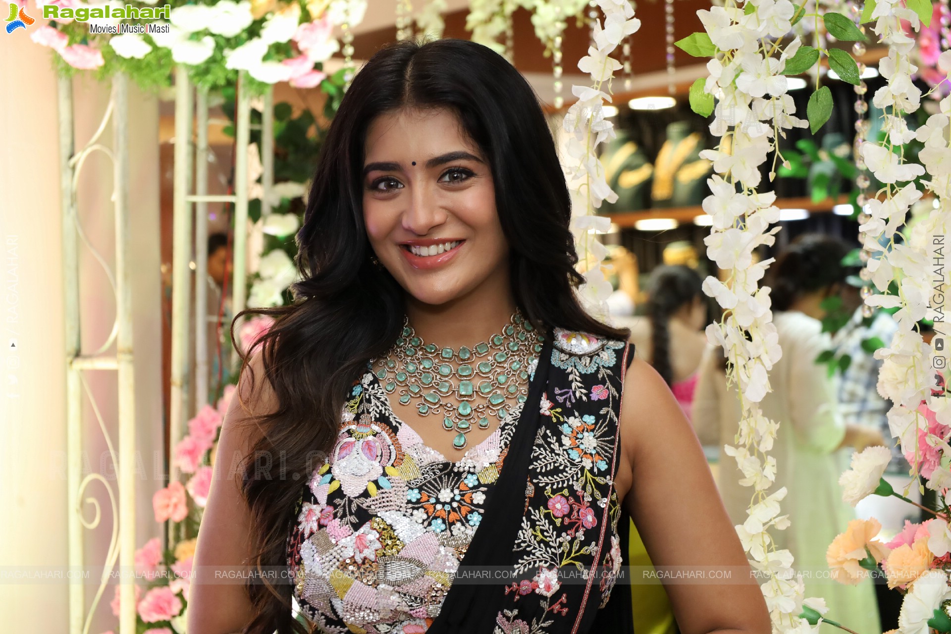 Rashi Singh at Hi Life Exhibition Grand Launch, HD Gallery