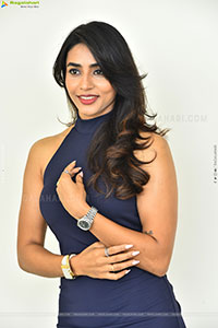 Sapthami Gowda at Thammudu Movie Interview, HD Gallery 