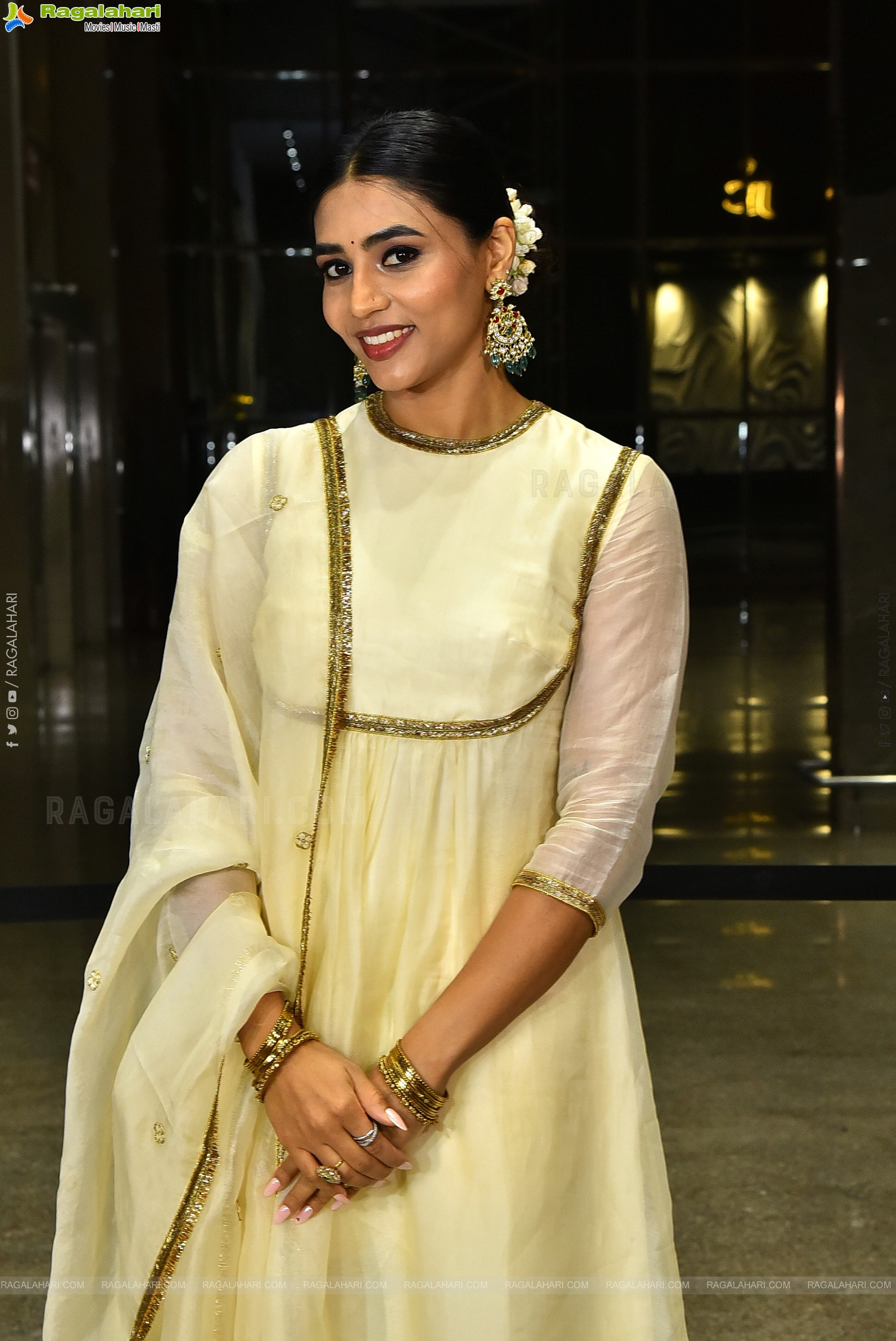 Sapthami Gowda at Thammudu Movie Prerelease Event, HD Gallery