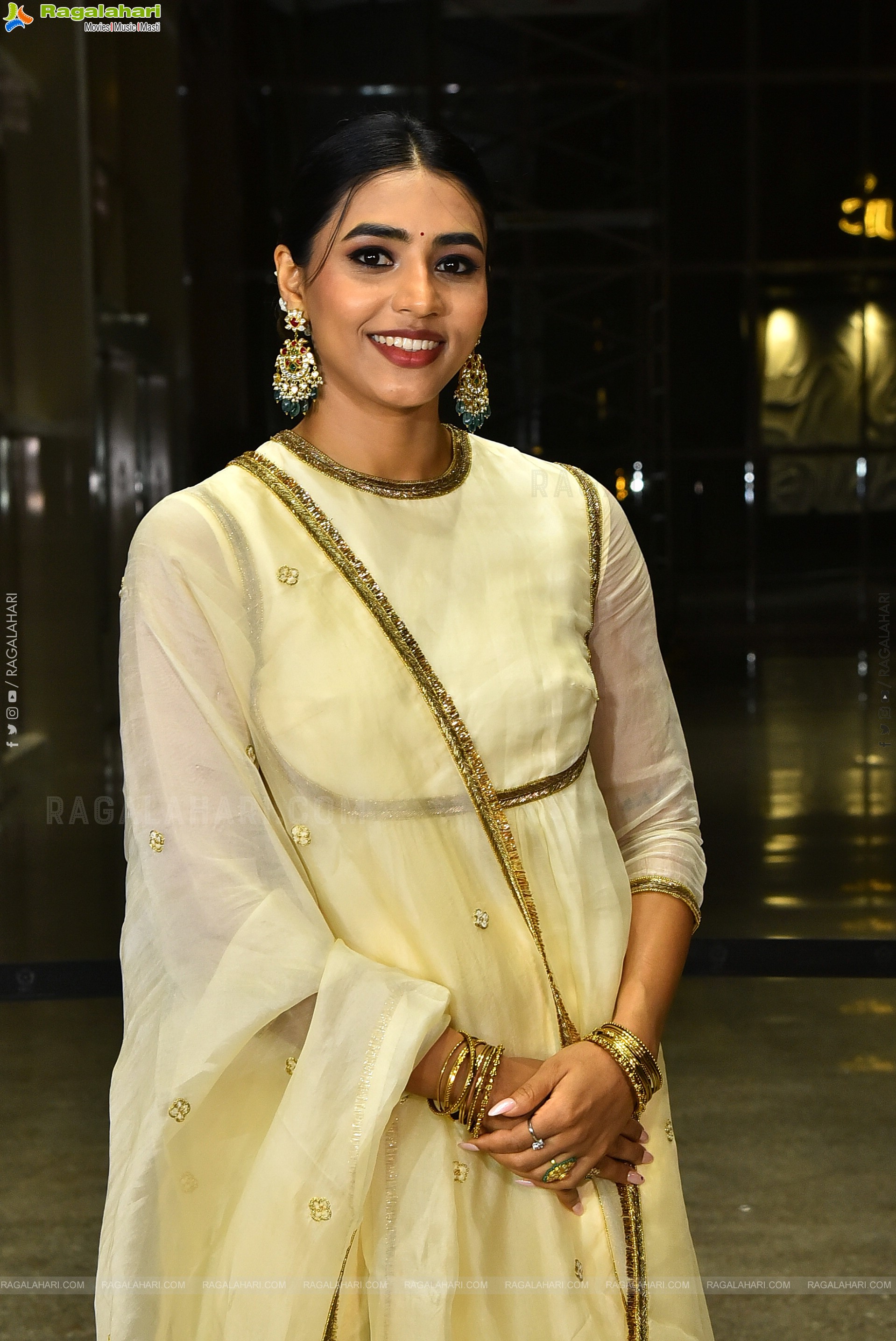 Sapthami Gowda at Thammudu Movie Prerelease Event, HD Gallery