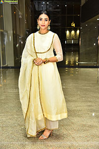 Sapthami Gowda at Thammudu Movie Prerelease Event